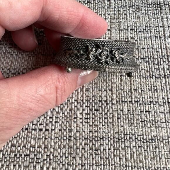 Vintage‎ Pewter Miniature Casserole Dish with Spoon Doll House - Picture 7 of 10